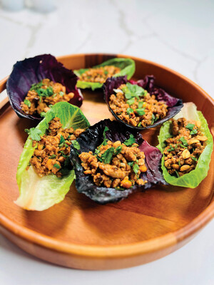 Chicken with Peanut Sauce in Lettuce Wraps