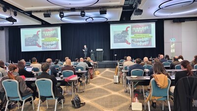 The lecture provided an overview of the latest advances in clinical orthodontics, supported by an extensive literature review and expertly presented completed cases. (PRNewsfoto/Smartee Denti-Technology)