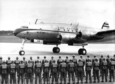 An honor guard of 100 men from the Royal 22nd Regiment greeted the arrival of KLM's Amsterdam-Montreal inaugural flight at Dorval Airport on May 30, 1949. (CNW Group/KLM Royal Dutch Airlines)