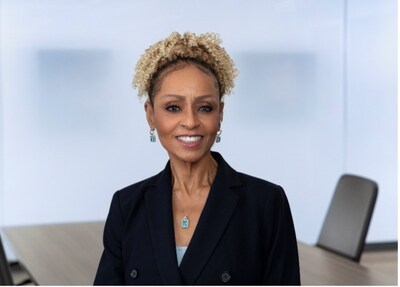 Headshot of Pacific Science Center CAO Freeda Warren. Photographer: Rick Wicker.