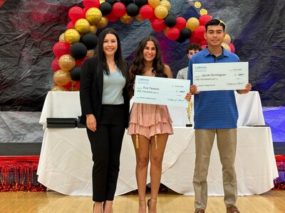 L/R: Gloria Rogers, California Credit Union VP School & Community Development presents 2024 California Credit Union Foundation Scholarships to San Dimas High School Seniors Eva Yassine and Jacob Dominguez.