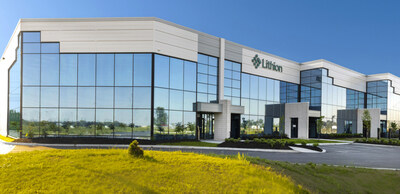 LITHION TECHNOLOGIES COMPLETES THE CONSTRUCTION OF ITS FIRST COMMERCIAL PLANT AND CONFIRMS THE SIGNING OF STRATEGIC MULTI-YEAR COMMERCIAL AGREEMENTS