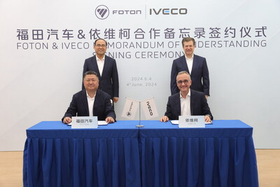 A FOTON e o Grupo Iveco assinaram um memorando de entendimento para explorar a cooperação no campo de veículos e componentes elétricos (PRNewsfoto/Foton International)