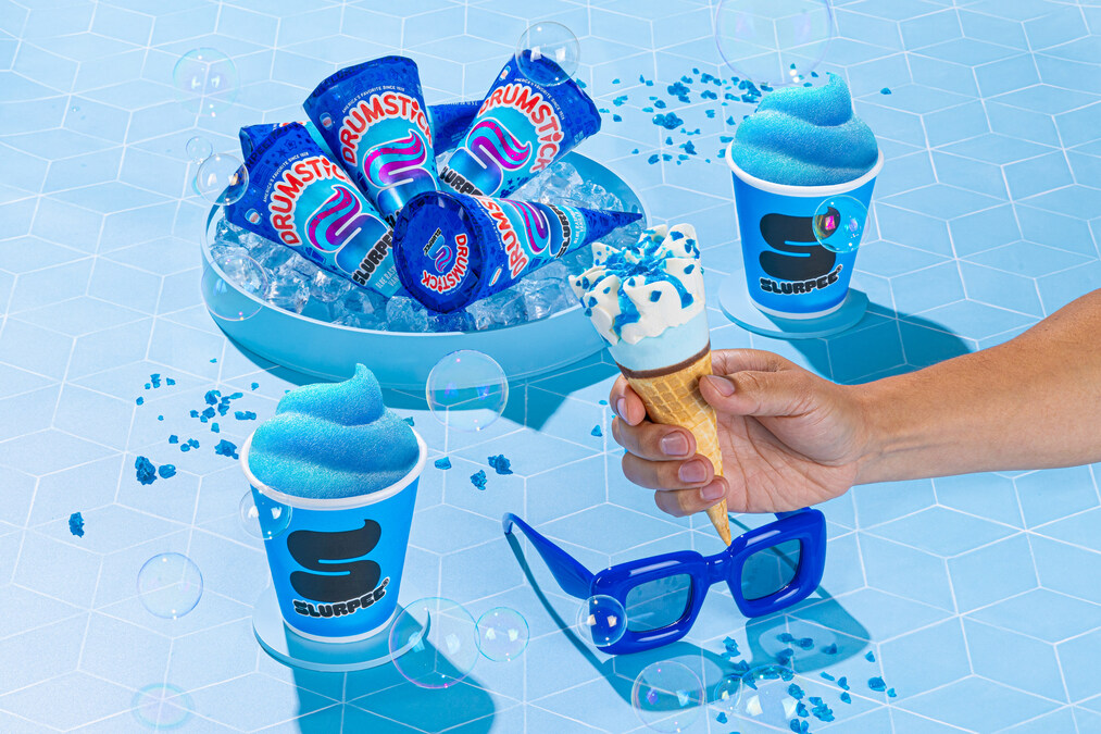 DRUMSTICK AND 7-ELEVEN, INC. LAUNCH THE OFFICIAL FROZEN SNACK OF SUMMER:  DRUMSTICK SLURPEE BLUE RASPBERRY VANILLA CONE