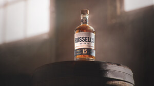 Russell's Reserve 推出限量發行的 Kentucky Straight Bourbon 15 年陳釀