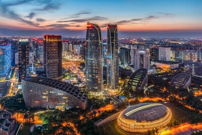 Night aerial view of twin towers of the Tianfu International Financial Center (PRNewsfoto/Chengdu Bureau of Commerce)