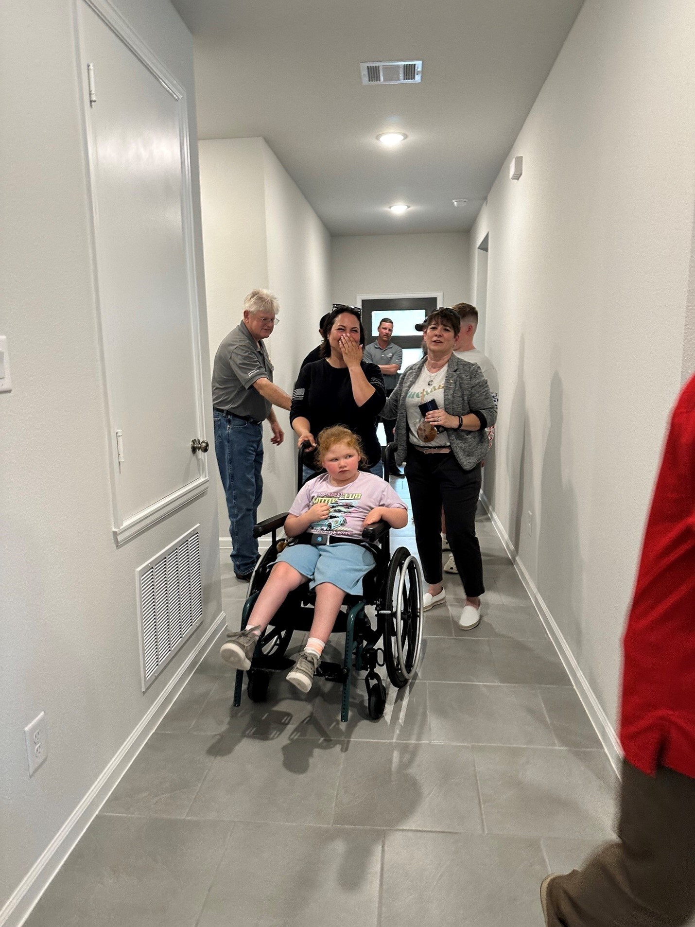 Unable to view the image, Please provide a valid URL.