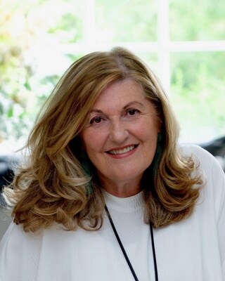 Sue Harmsworth, MBE