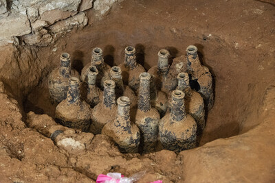 Archaeologists at George Washington’s Mount Vernon have unearthed 35 glass bottles from the 18th century in five storage pits in the Mansion cellar of the nation’s first president. Of the 35 bottles, 29 are intact and contain perfectly preserved cherries and berries, likely gooseberries or currants.