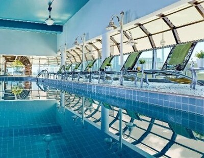 Adult-only pool (CNW Group/Chelsea Hotel, Toronto)
