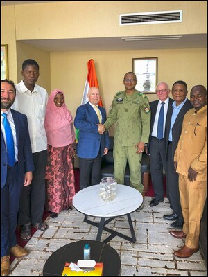 Global Atomic - Management visits Niger's Mines Minister, Colonel Ousmane Abarchi (CNW Group/Global Atomic Corporation)