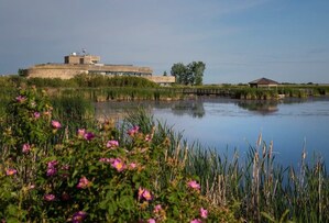 Help Ducks Unlimited Canada transform the Harry J. Enns Wetland Discovery Centre