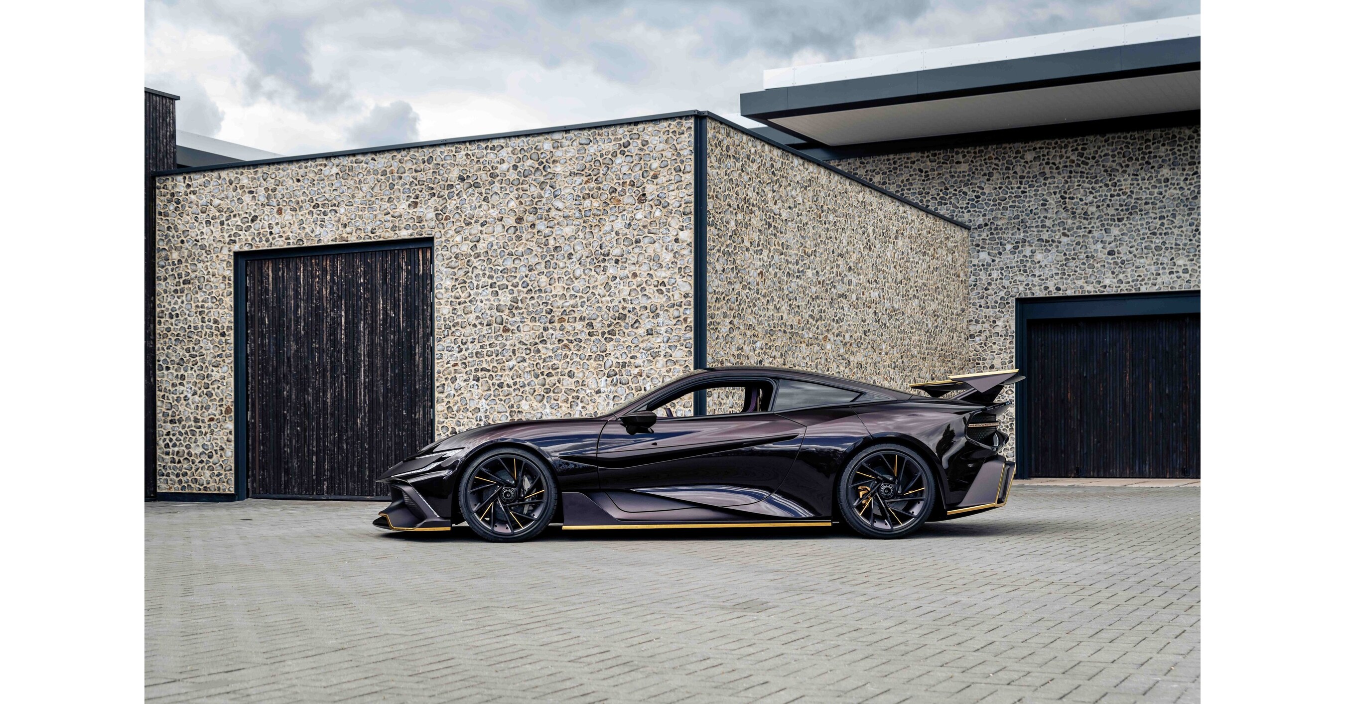 NARAN AUTOMOTIVE ORDER BOOK OPENS FOR THE TWO MILLION EURO HYPERCAR WITH NO NAME