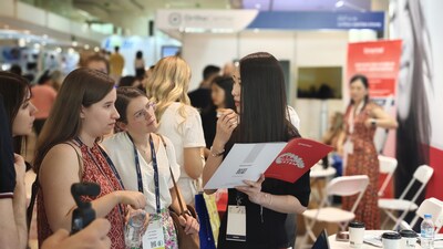 Smartee's booth drew significant attention from orthodontists