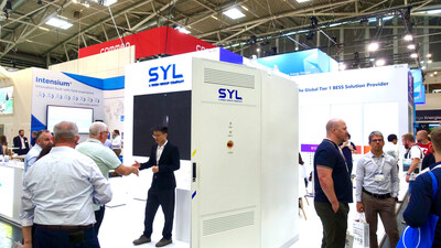 Showcasing the SYL iCon at intersolar 2024