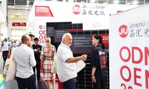 JinenU Solar beeindruckt auf der Intersolar Europe 2024 durch einzigartige Anpassungsleistungen