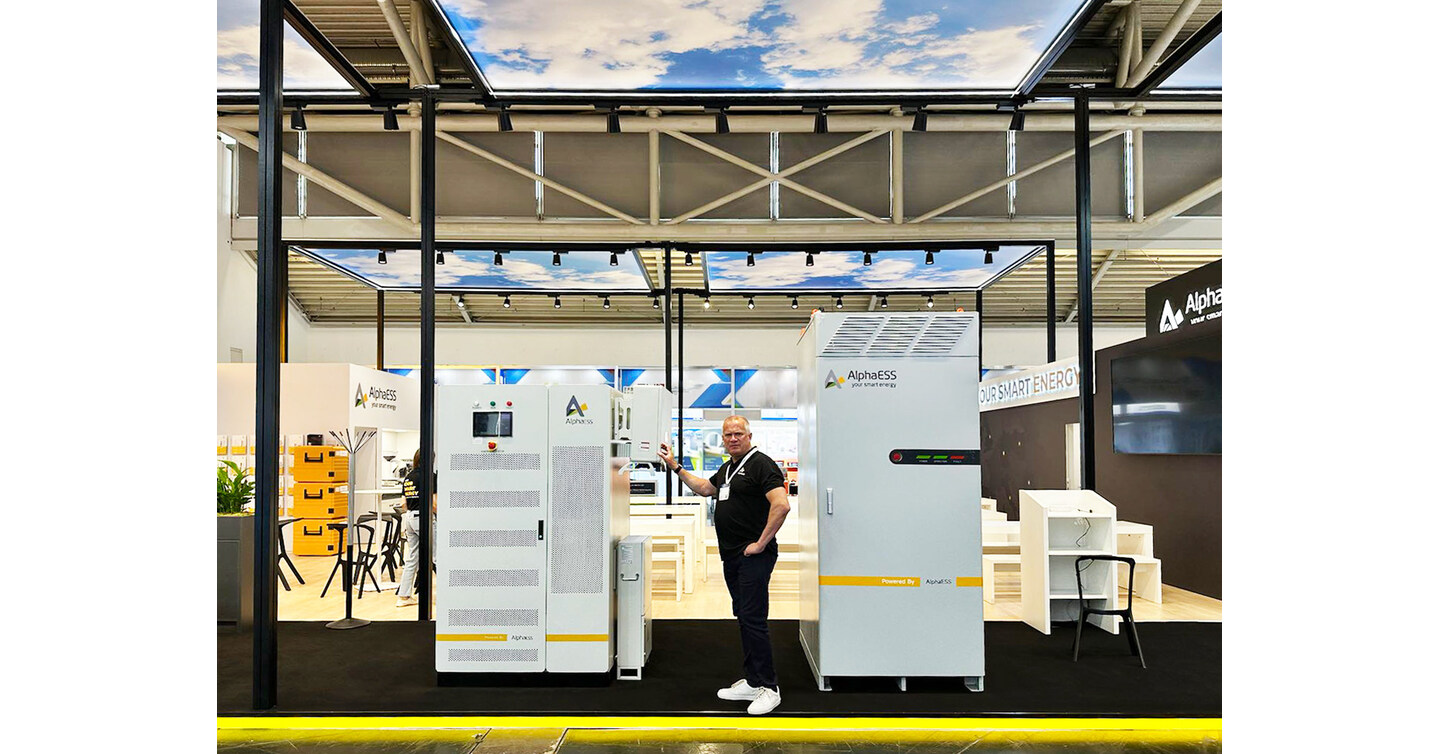 AlphaESS, Hersteller und Energiedienstleister, stellt auf der ees Europe/Intersolar in München 2024 All-in-One Energiespeicherlösungen für private und gewerbliche Anwendungen vor AlphaESS, Hersteller und Energiedienstleister, stellt auf der ees Europe/Intersolar in München 2024 All-in-One Energiespeicherlösungen für private und gewerbliche Anwendungen vor