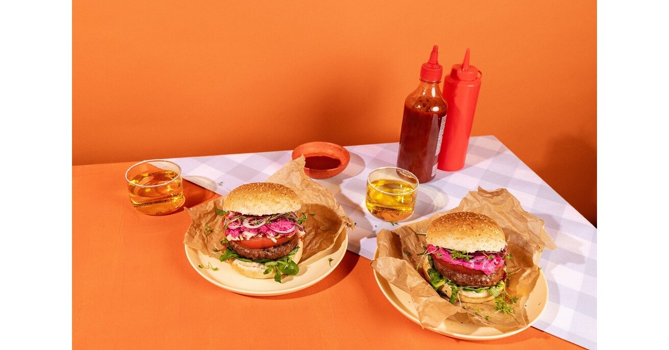 Revyve debuts egg replacer ingredient for plant-based burgers at IFT FIRST Revyve debuts egg replacer ingredient for plant-based burgers at IFT FIRST