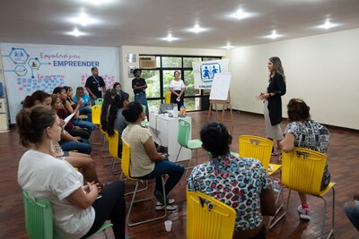 Parceria do Instituto Lojas Renner com a ONU já beneficiou cerca de 550 mulheres desde 2016
(crédito da imagem: Divulgação/Instituto Lojas Renner)