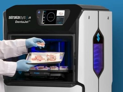 Stratasy J5 DentaJet 3D Printer
