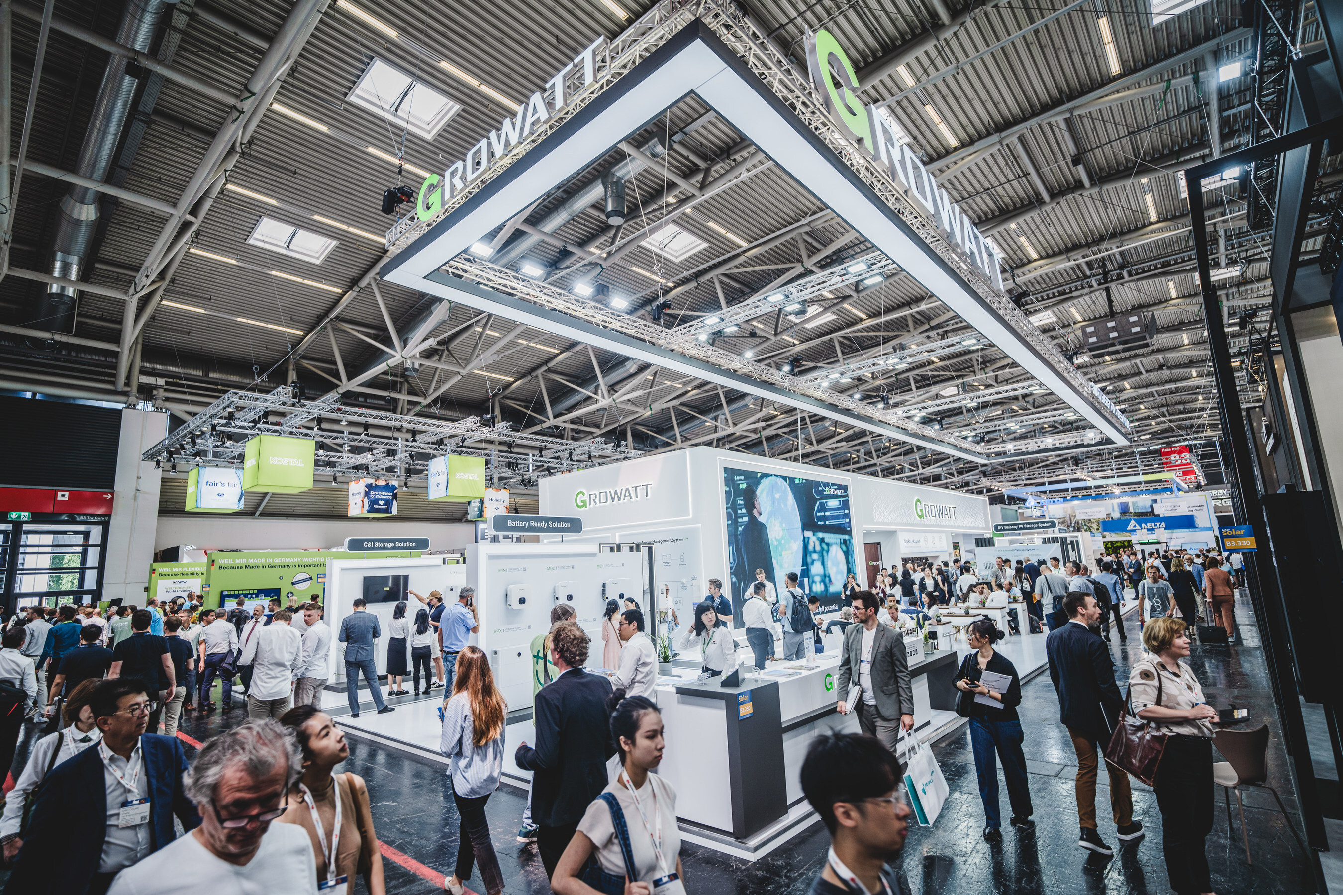 Growatt dévoile des solutions solaires et de stockage d'énergie complètes pour diverses applications à Intersolar Europe 2024