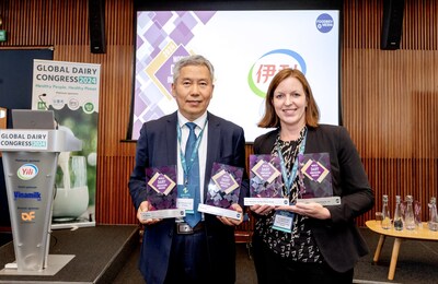 Yili recibió cuatro World Dairy Innovation Awards (premios mundiales a la innovación láctea) (PRNewsfoto/Yili Group)