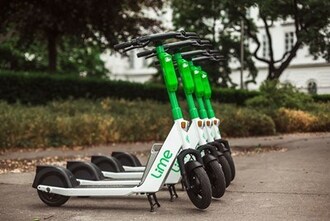 Sustainable Mobility - Jean Drapeau Park Signs Agreement with Lime and Unveils an Enhanced Electric Scooter Offer for Summer 2024 (CNW Group/Société du parc Jean-Drapeau)