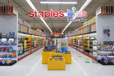 Just in time for the final bell of the school year, Staples Canada is announcing the expansion of its highly successful and engaging Staples Kids Learn + Play concept into more than 100 stores across Canada – the largest single-year expansion in the company's 33-year history. The curated collection of educational tools and toys is available in-store and online (Staples.ca/Kids), offering children, parents and educators hundreds of innovative picks from leading brands. (CNW Group/Staples Canada ULC)