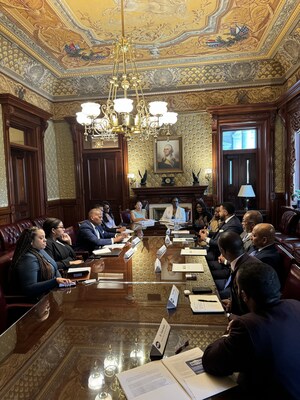 Pictured: Historic meeting at the White House with Stephen K. Benjamin, Assistant to the President, Senior Advisor to the President, and Director of the White House Office of Public Engagement, along with members of staff leadership. Also pictured: Dr. Ken Harris, Ph.D., Dr. Yolanda Lawson, M.D., Attorney Dominique Calhoun, Esq., Dr. Benjamin Chavis, Ph.D., and other national Black professional organization presidents and CEOs in Washington, D.C.