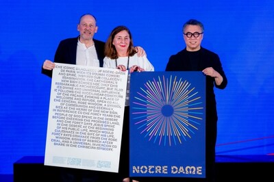 Laurent Ungerer and Nathalie Crinière presented a Paris Notre-Dame poster, designed by Ungerer, to the Hong Kong Design Centre. Professor Eric Yim, Chairman of the Hong Kong Design Centre, was on hand to receive the gift. The poster showcases the brand-new identity of Notre-Dame, created by Ungerer, and premiered globally at the KODW 2024 forum.