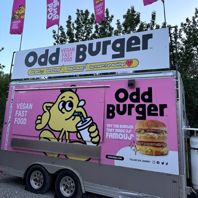 Odd Burger Mobile Food Trailer (CNW Group/Odd Burger Corporation)