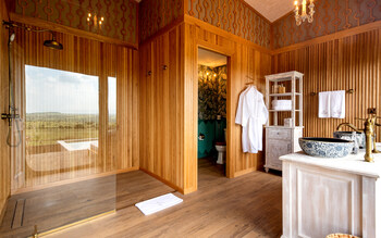 Ensuite Bathroom- One Bedroom Luxury Villa