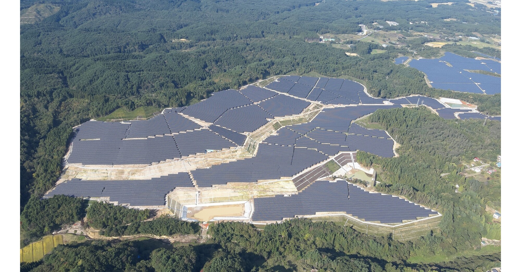Enfinity Global conclut un financement de 164 millions de dollars pour un portefeuille de panneaux solaires photovolta&iuml;ques de 250 MW au Japon