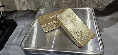 Figure 1 – First Gold Doré Bars Poured at the Tocantinzinho Mine (CNW Group/G Mining Ventures Corp)
