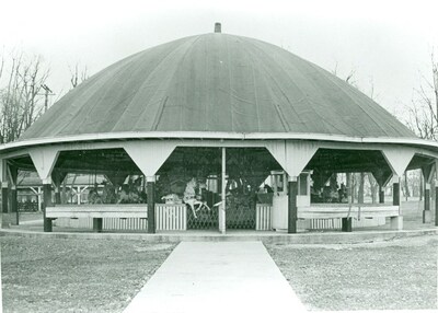 Dentzel Carousel first built for Broad Ripple Park