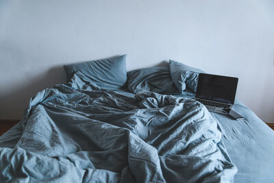 Embark Behavioral Health is bringing attention to “bed rotting,” a seemingly harmless habit that can lead to loneliness and screen addiction, impacting adolescent mental health this summer.