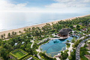 會安南岸新世界海灘度假酒店將舉辦越南國際風箏節，五彩風箏點亮天空！
