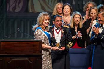 Col. Maria Bruton, chief nursing officer at Brooke Army Medical Center in Texas who served in Italy, Germany, and Iraq, received the Dr. Anita Newcomb McGee Award/Army Nurse of the Year.