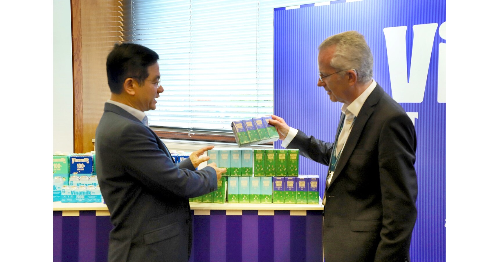 Vinamilk Shares Its Innovation and Sustainability Strategy at Global Dairy Congress 2024