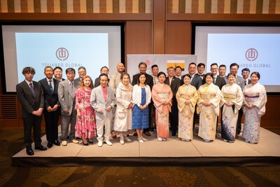 在全球核心夥伴和Touareg Global亞太區市場營運總監Mr Sky的見証下，Touareg Global副總裁Ethan Austin與夏威夷民族國總統Dennis "Bumpy" Pu''uhonua Kanahele及中央銀行行長如期簽署戰略合作協議。此舉標誌着Touareg Global正式成爲該國金融板塊的重要合作夥伴，開啟雙方在金融創新和發展領域的新篇章。