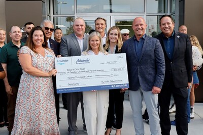 (left to right) Erin Antrim, CEO, Boys & Girls Clubs of Greater Oxnard and Port Hueneme, Mayor John C. Zaragoza, mayor, City of Oxnard, Chad Filiault, General Manager, Western Region Sales, Hyundai Motor America, Angie Alexander, Dealer Principal, Alexander Hyundai of Oxnard,  Robert Alexander, Owner, Alexander Hyundai of Oxnard, Katie Kemp, Owner, Alexander Hyundai of Oxnard, Michael Orange, Executive Director, Western Region Sales & Vehicle Operations, Hyundai Motor America, Brandon Ramirez, Director of Corporate Social Responsibility, Hyundai Motor America in Oxnard, Calif. on July 11, 2024. (Photo/Hyundai)