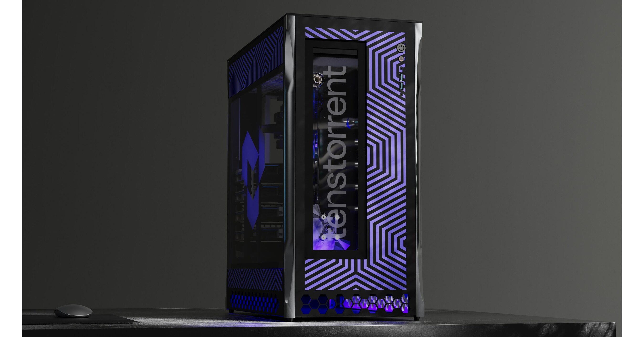 Tenstorrent が次世代のワームホールベースの開発キットとワークステーションを発表