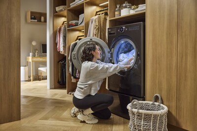 Les derniers appareils ménagers de LG - notamment le WashCombo MC, le WashTower de 27 po avec technologie de pompe à chaleur et la cuisinière à induction encastrable de LG - aident les Canadiens à adopter un mode de vie plus plus écoénergétique. (Groupe CNW/LG Electronics Canada)