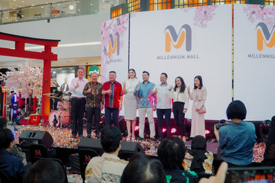 Otis Indonesia participated in Millennium Mall's rebranding ceremony held in early June. Otis will modernize 39 units at the mall, including replacing 25 escalators, eight elevators and modernizing six escalators.