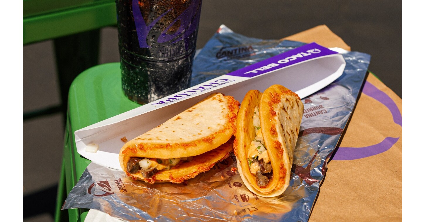 Taco Bell Introduces the Cheesy Street Chalupas: A Flavorful Homage to  Street Tacos with a Cheesy Twist, image size:1450x759
