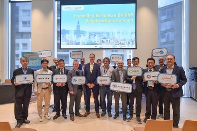 At the summit, Colin Willcock (front row, fifth from the left), Chairman of the 6G-IA Governing Board and leader of the EU’s 6G initiatives, joined representatives in exchanging insights on the latest 6G technology developments between Taiwan and Europe.
