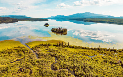 Yukon lake and wetlands landscape. (CNW Group/Ducks Unlimited Canada)
