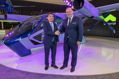 Jaiwon Shin, president of Hyundai Motor Group and CEO of Supernal, and Christophe Lapierre, CEO of Sigma Air Mobility, finalized their collaboration during a signing ceremony in Supernal's chalet at the Farnborough International Airshow.