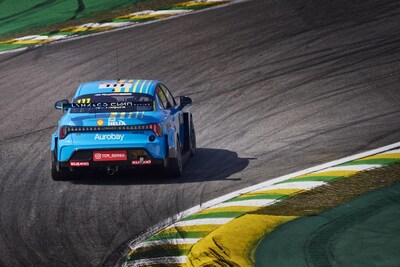 Lynk & Co Cyan Racing climbs to first place in team points at the Interlagos circuit in Brazil