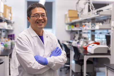Dr. John Xu, director of ACU's Bioanalytics Laboratory
